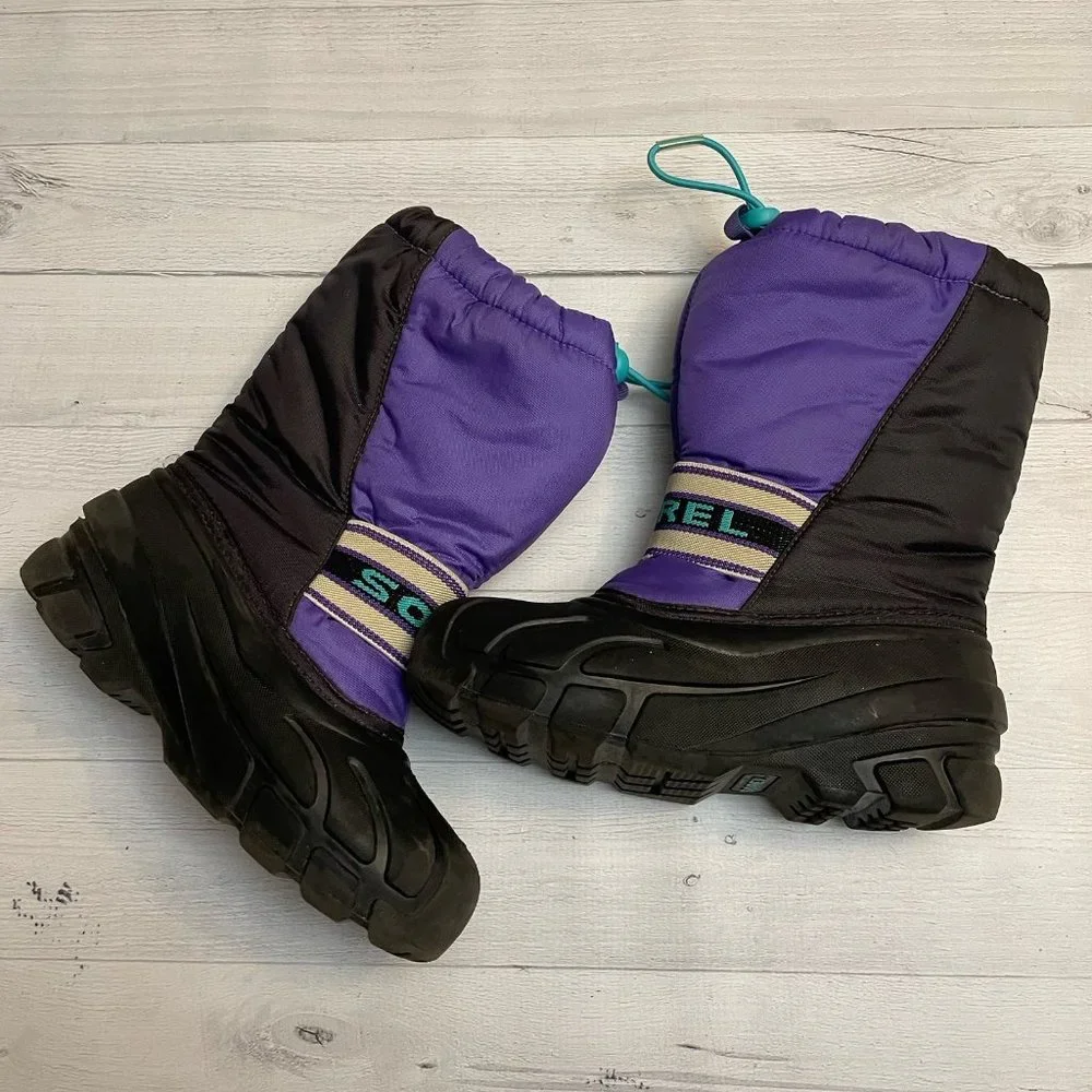 Sorel‎ girls winter boots size 2